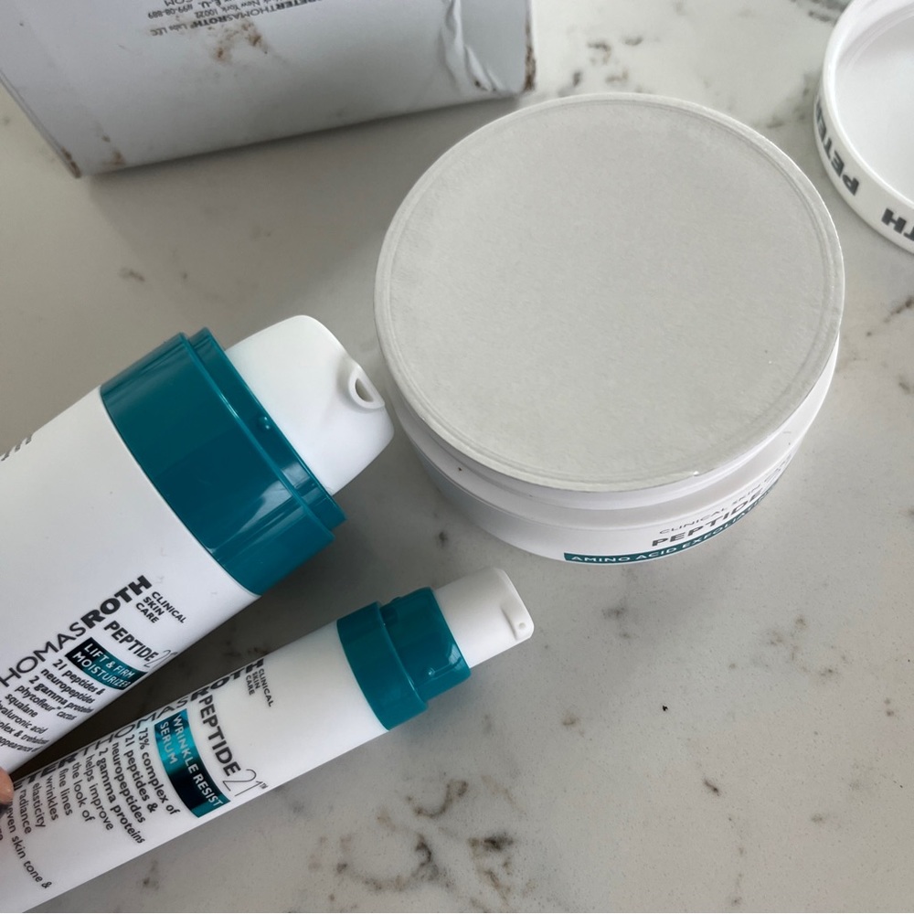 Peter Thomas Roth Peptide 21 Wrinkle Resist Kit - Limited Edition 3-Piece Set - Picture 10 of 10